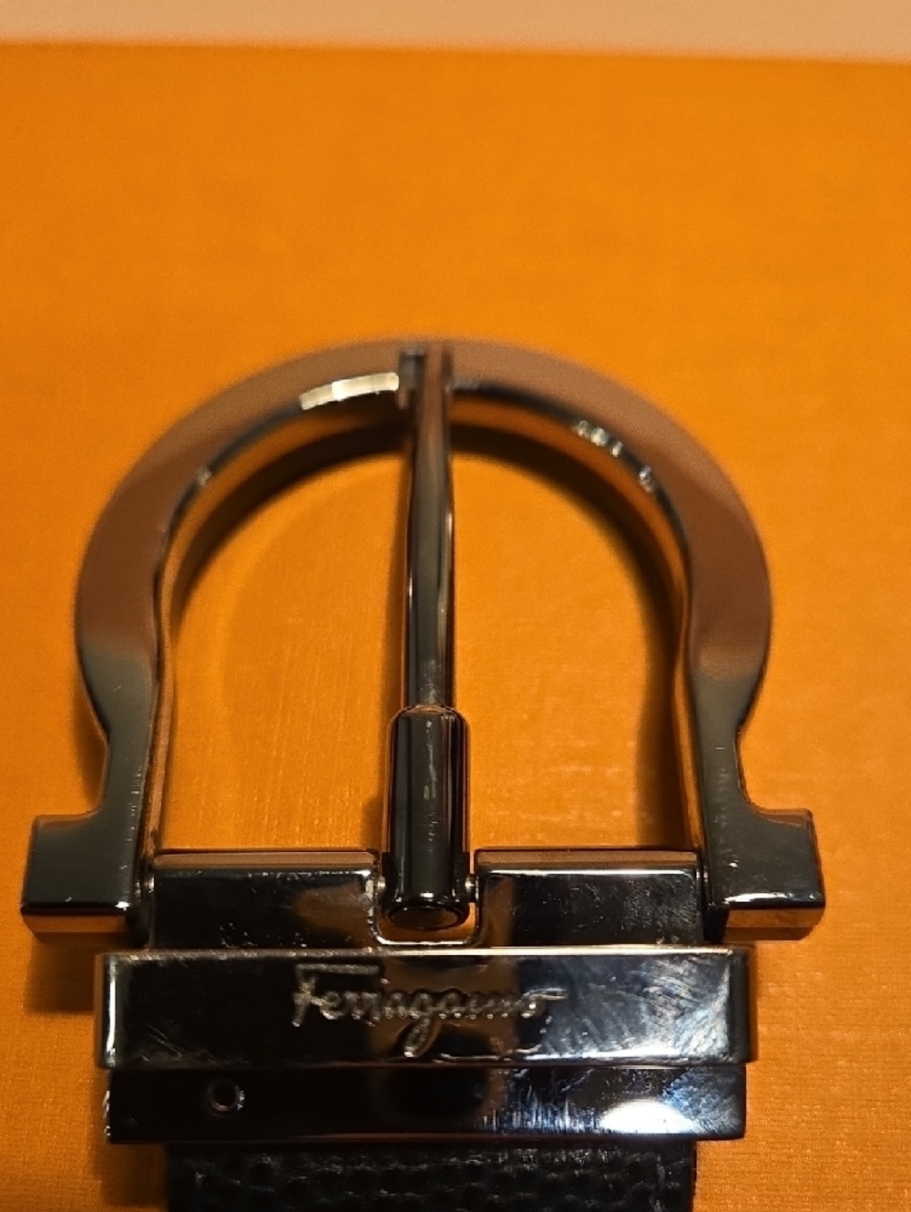 Authentic Men's SALVATORE FERRAGAMO Leather Belt BlackReversible - Picture 3 of 8